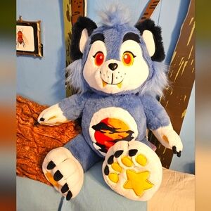 Snughouls: Nightmare Were NWT Not Available Anywhere Yet!